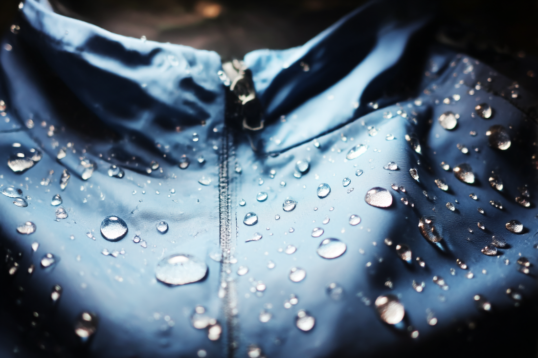 Chaquetas de ciclismo: cómo elegir la adecuada y cuándo usarla